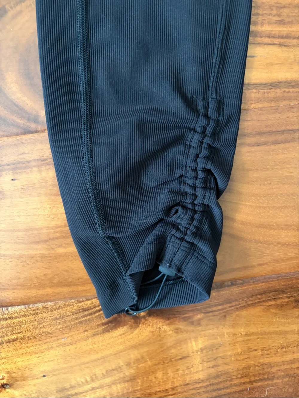 Lululemon Athletica Trail Trekker high rise black cargo Leggings size 4 NWT